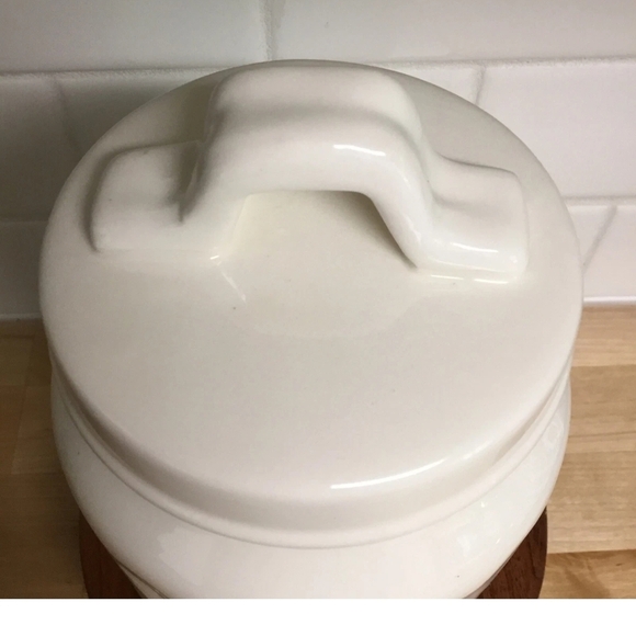White Ceramic Kitchen Canister - Picture 6 of 9